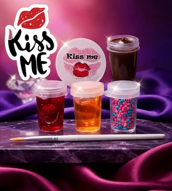 مجموعة kiss me